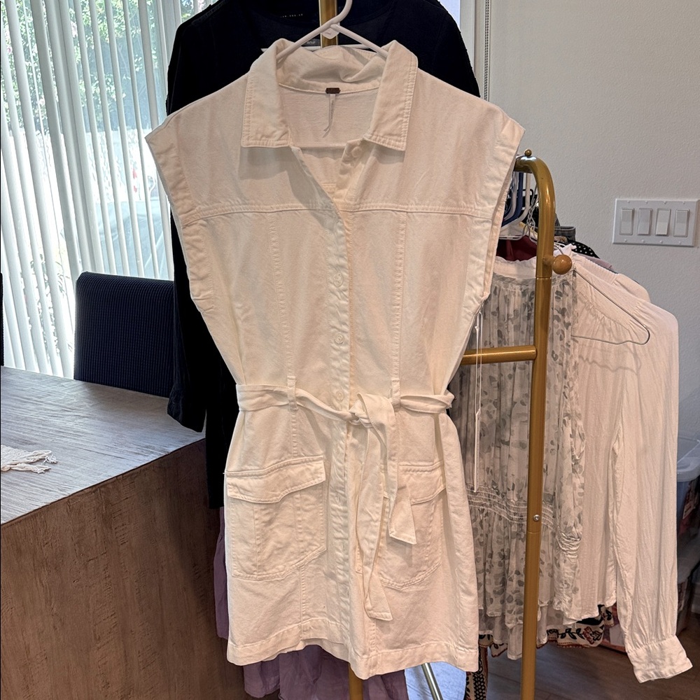 Young Fabulous & Broke Cream Sleeveless Dress